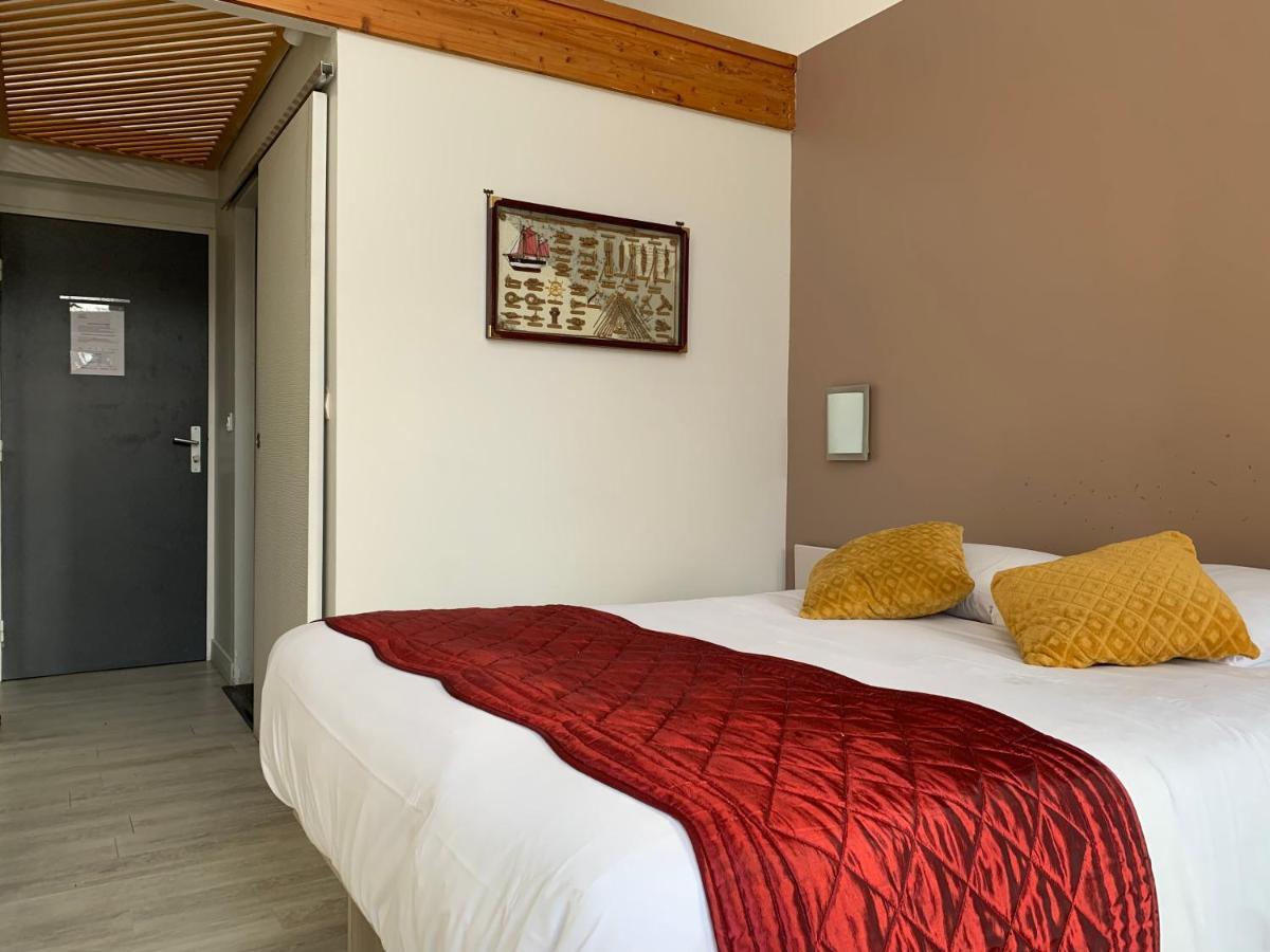 Hotel L'Ile Du Saussay Itteville Εξωτερικό φωτογραφία