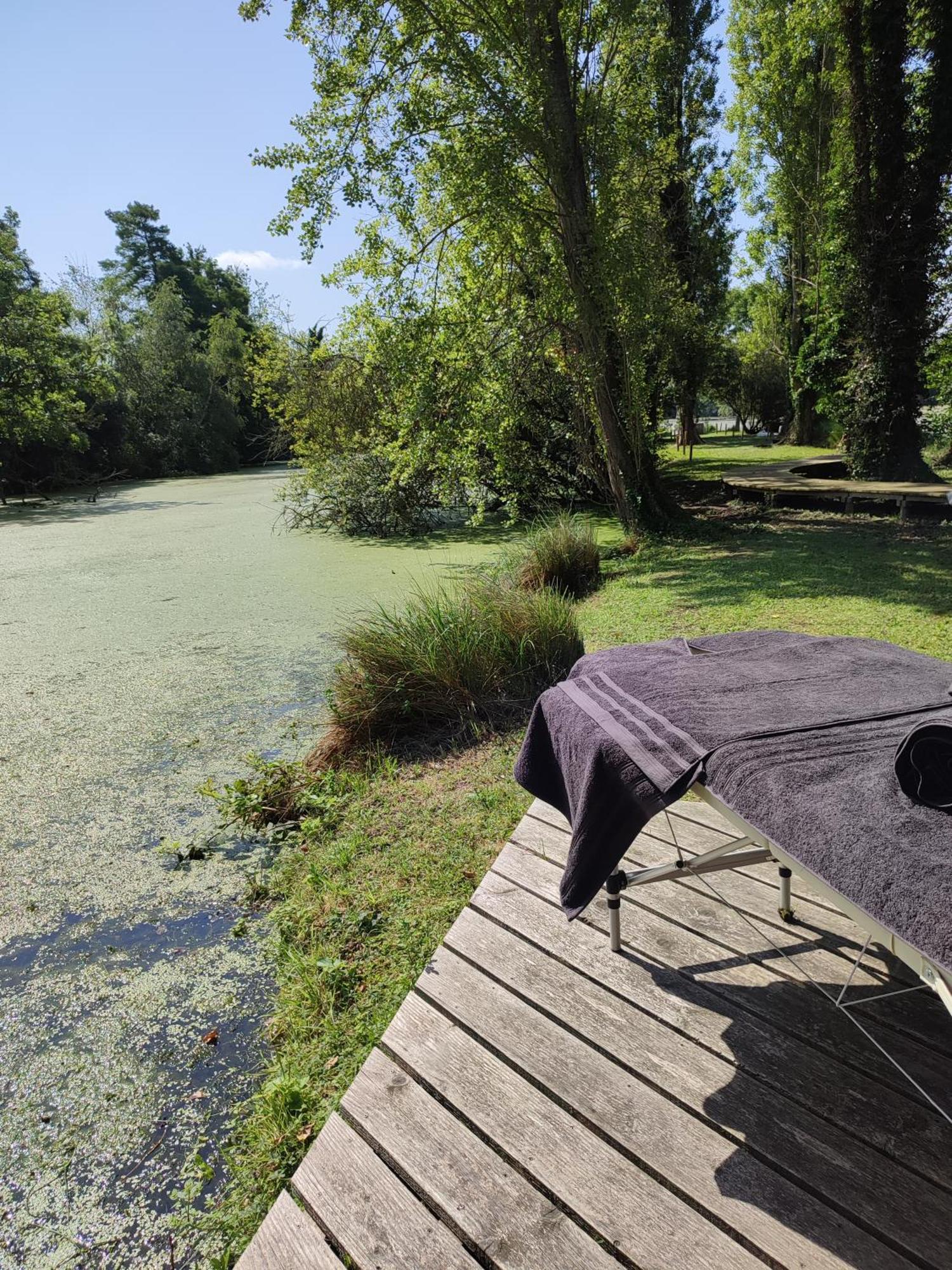 Hotel L'Ile Du Saussay Itteville Εξωτερικό φωτογραφία